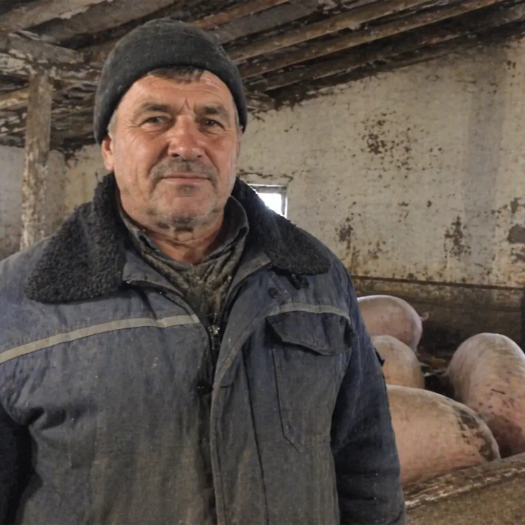 Микола